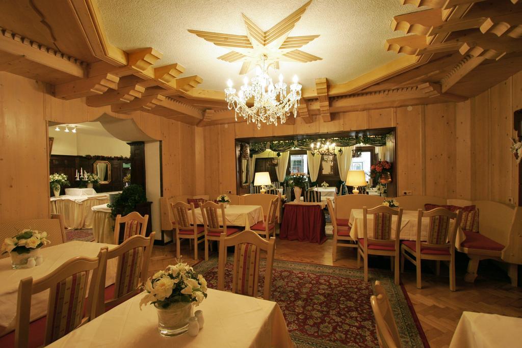 Ferienhotel Alber Mallnitz Exterior photo